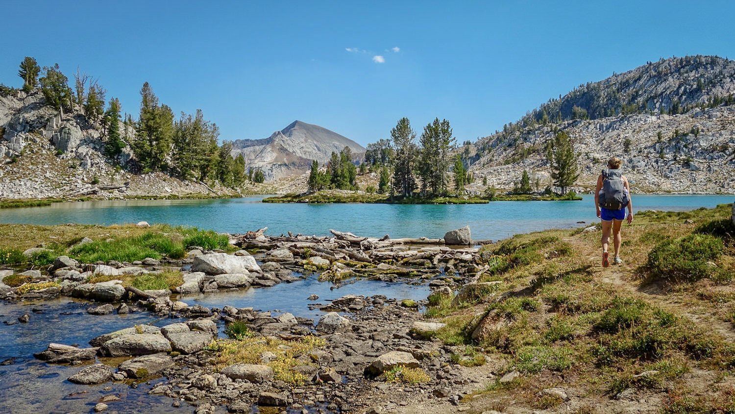 Discover Wallowas Backpacking: Scenic Routes & Essential Tips