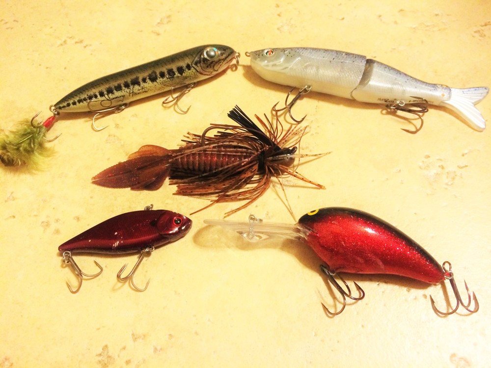 Top Baits for Fall Bass Fishing: Lure Selection Guide