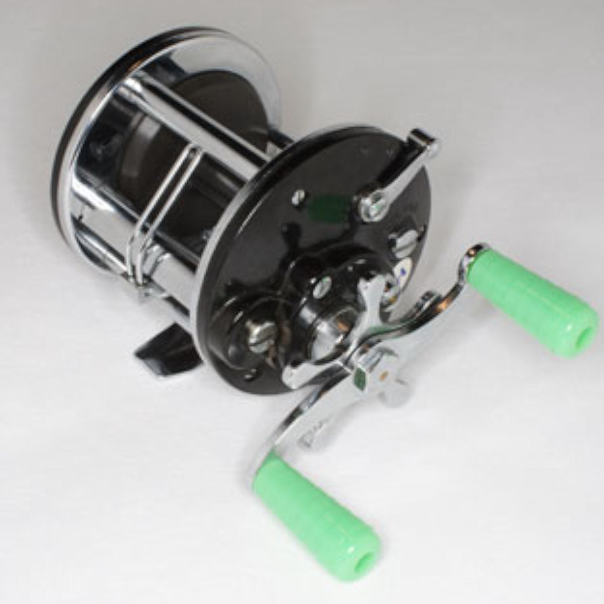 Penn 109 Fishing Reel Review: Features, Performance, and Durability