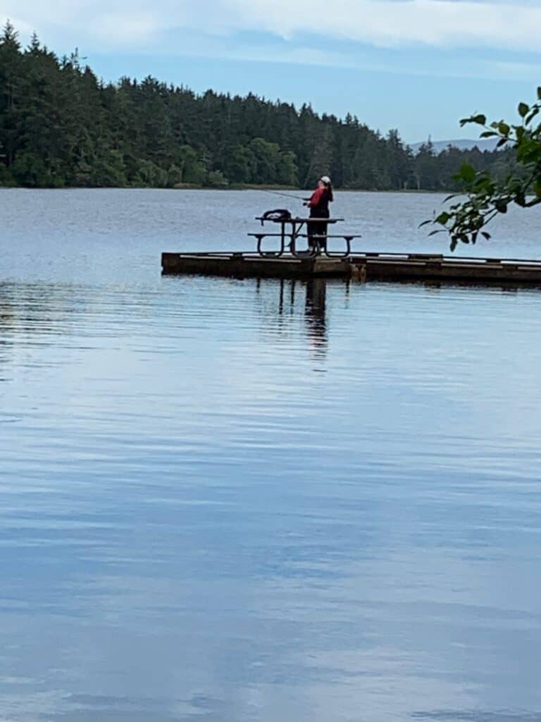 Explore Coffenbury Lake Fishing in Oregon: A Complete Guide to Species & Seasons