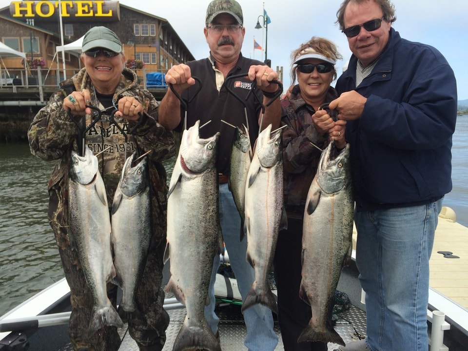 Coos Bay Oregon Fishing Report: Salmon, Steelhead & More