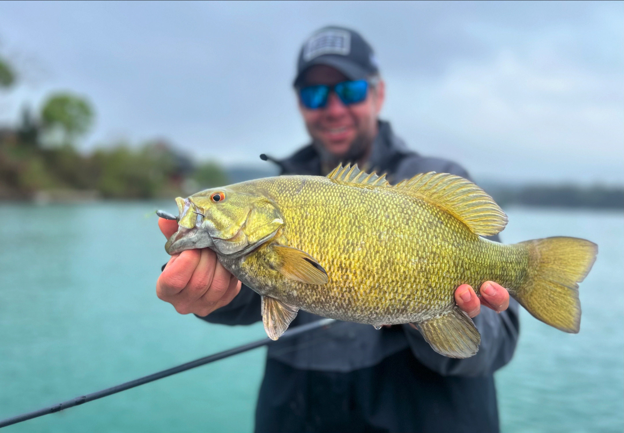 How to Catch a 3lb Smallmouth Bass: Tips and Techniques