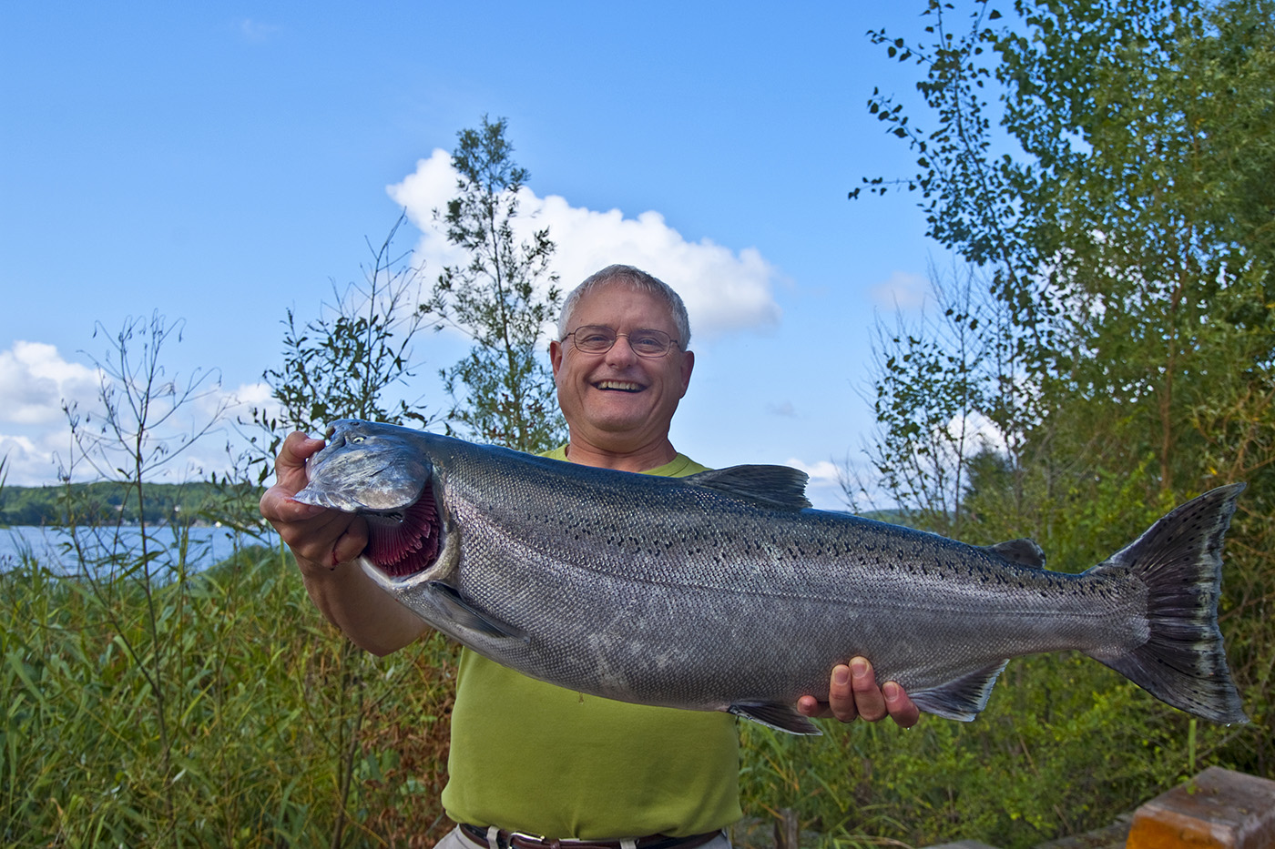 Catch More Salmon in Ludington: Current Fishing Conditions and Tips